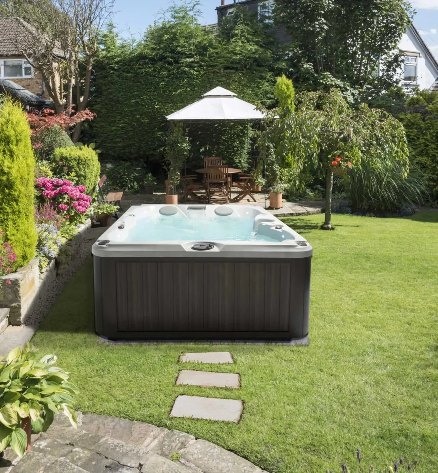 Sk jacuzzi J225 small